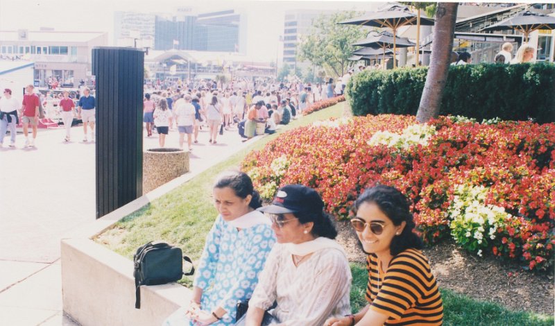 005-Sitting around.jpg